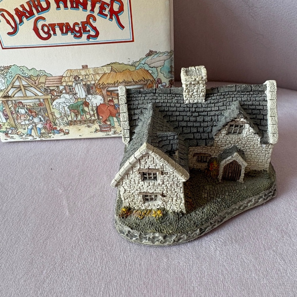 David Winter Cottages Cotswold Cottage